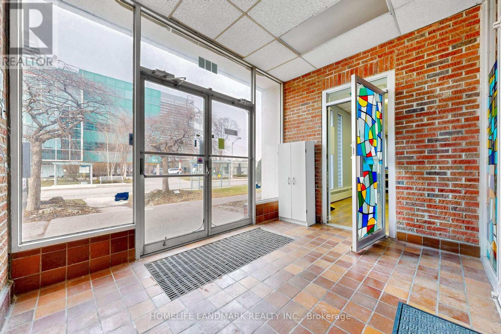 260 Yorkland Boulevard, Toronto, Ontario  M2J 1R7 - Photo 15 - C12929490