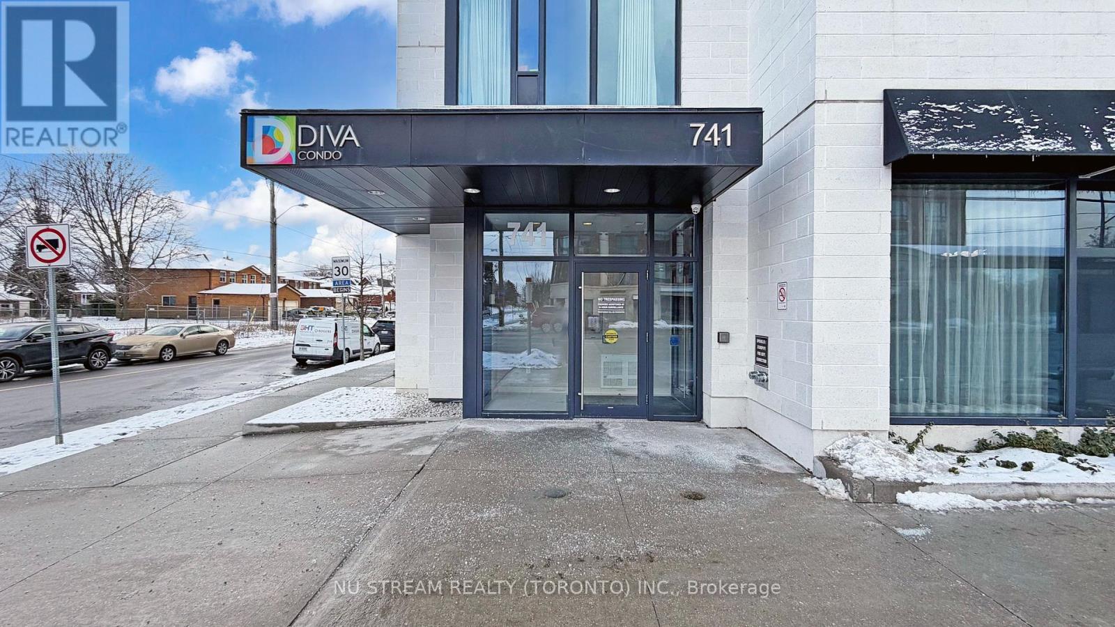 511 - 741 Sheppard Avenue W, Toronto, Ontario  M3H 2S9 - Photo 3 - C12929530