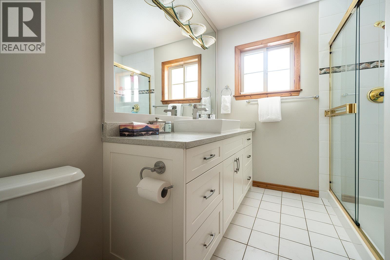 18 8030 Nicklaus North Boulevard, Whistler, British Columbia  V8E 1J7 - Photo 15 - R3104266