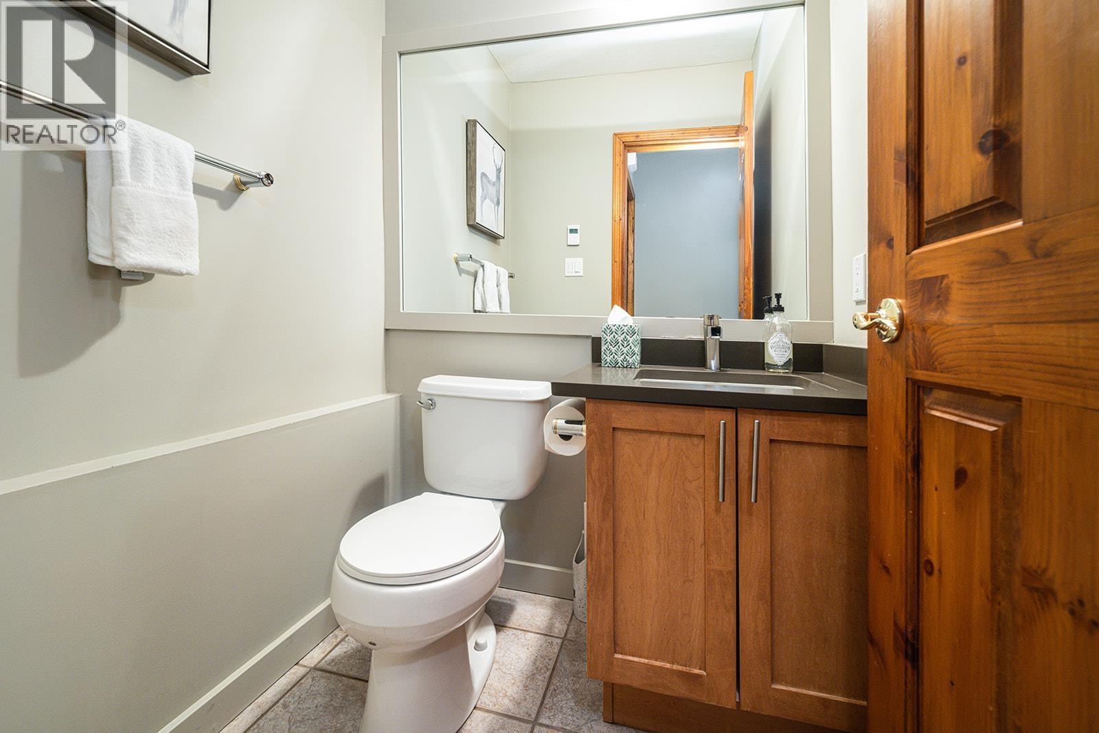 18 8030 Nicklaus North Boulevard, Whistler, British Columbia  V8E 1J7 - Photo 21 - R3104266