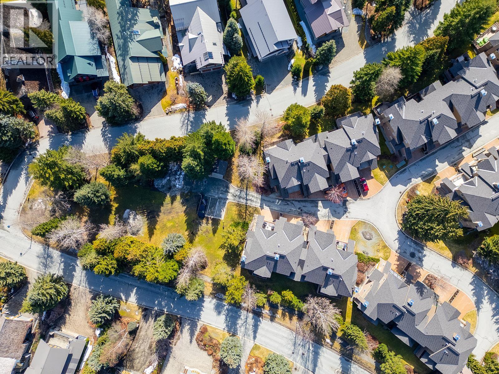 18 8030 Nicklaus North Boulevard, Whistler, British Columbia  V8E 1J7 - Photo 28 - R3104266