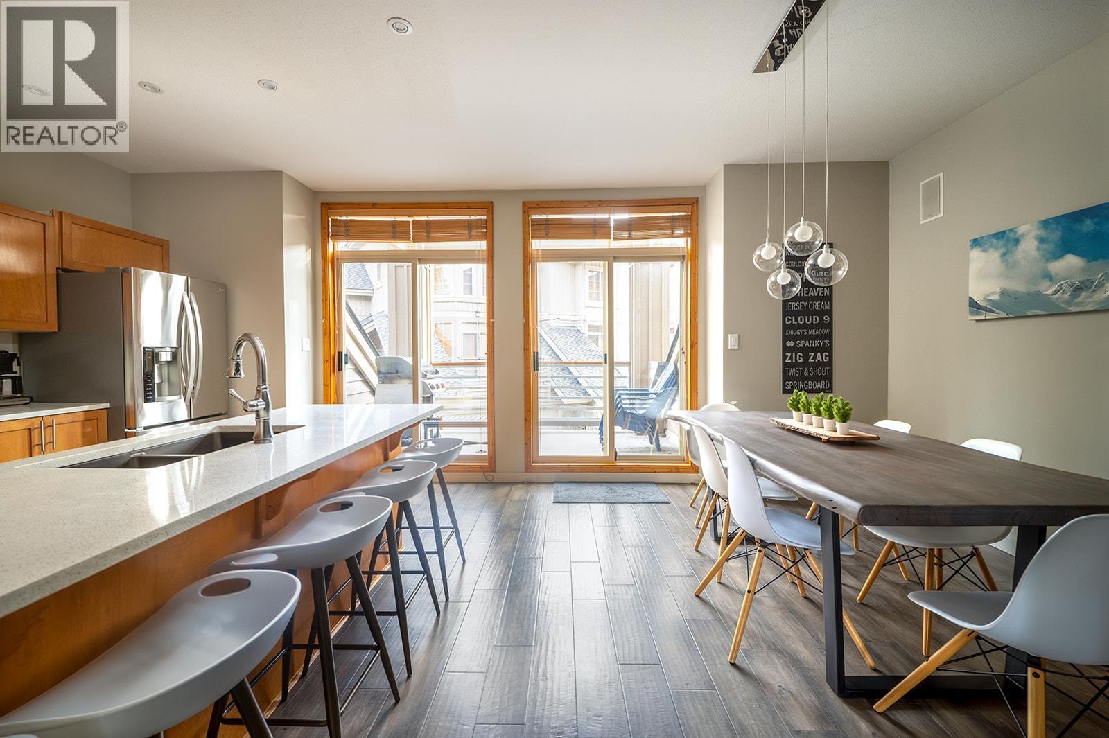 18 8030 Nicklaus North Boulevard, Whistler, British Columbia  V8E 1J7 - Photo 3 - R3104266