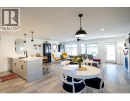 1078 CELIA CRESCENT, Gibsons, British Columbia