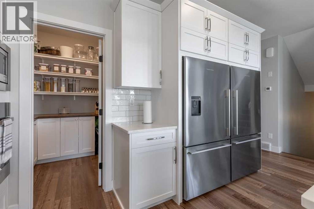 4889 7th Street W, Claresholm, Alberta  T0L 0T0 - Photo 8 - A2280289