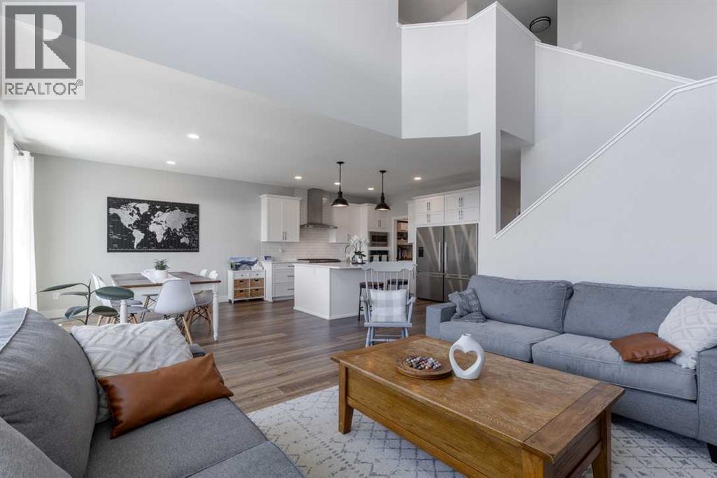 4889 7th Street W, Claresholm, Alberta  T0L 0T0 - Photo 4 - A2280289