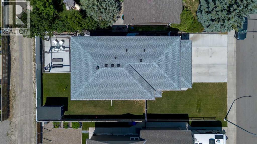 4889 7th Street W, Claresholm, Alberta  T0L 0T0 - Photo 28 - A2280289