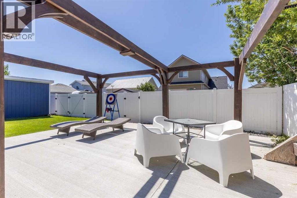 4889 7th Street W, Claresholm, Alberta  T0L 0T0 - Photo 33 - A2280289