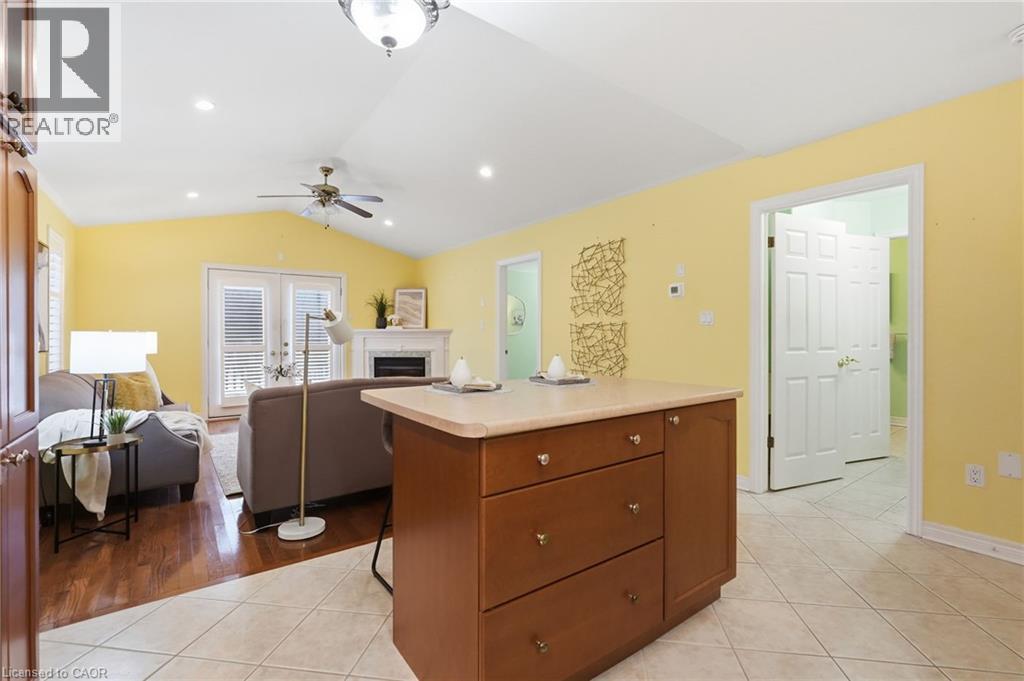 7844 Charnwood Avenue, Niagara Falls, Ontario  L2H 3E2 - Photo 13 - 40805829