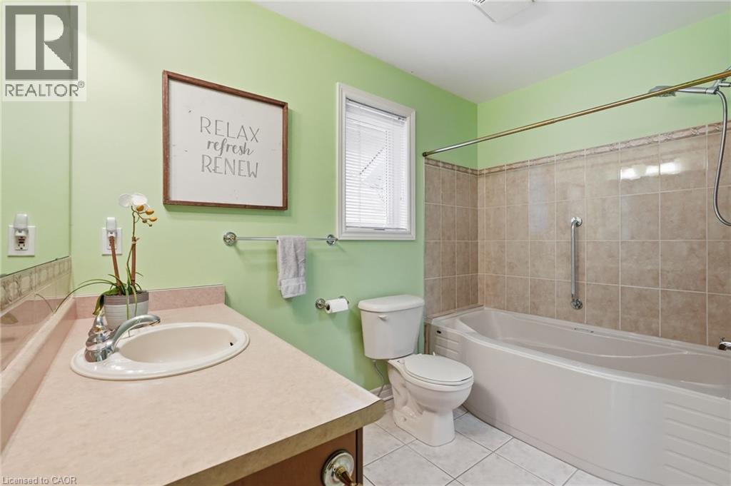 7844 Charnwood Avenue, Niagara Falls, Ontario  L2H 3E2 - Photo 20 - 40805829