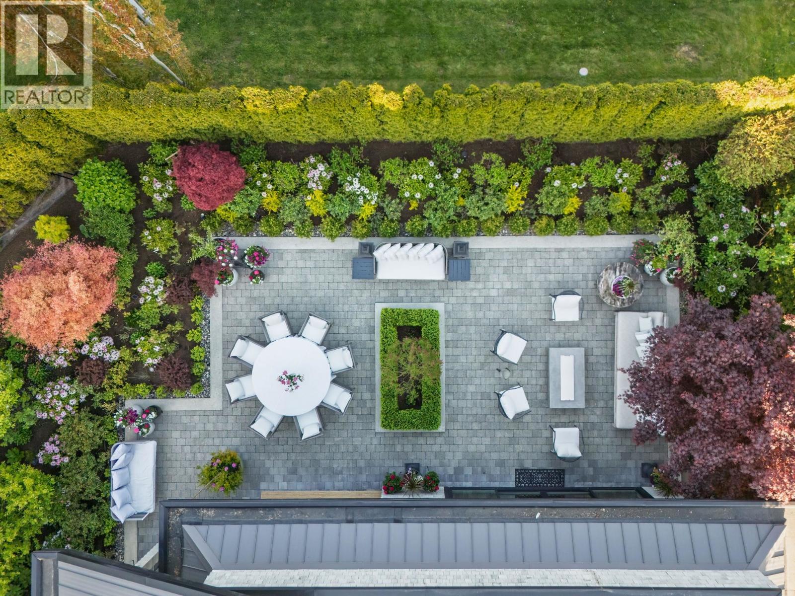 939 Friar Crescent, North Vancouver, British Columbia  V7G 1M5 - Photo 37 - R3104260