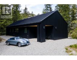 13801 LEE ROAD, Pender Harbour, British Columbia