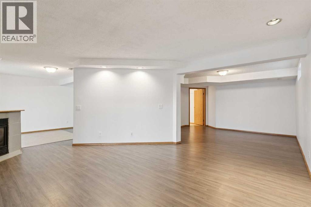 228 Macewan Park View Nw, Calgary, Alberta  T3K 4K2 - Photo 37 - A2288143