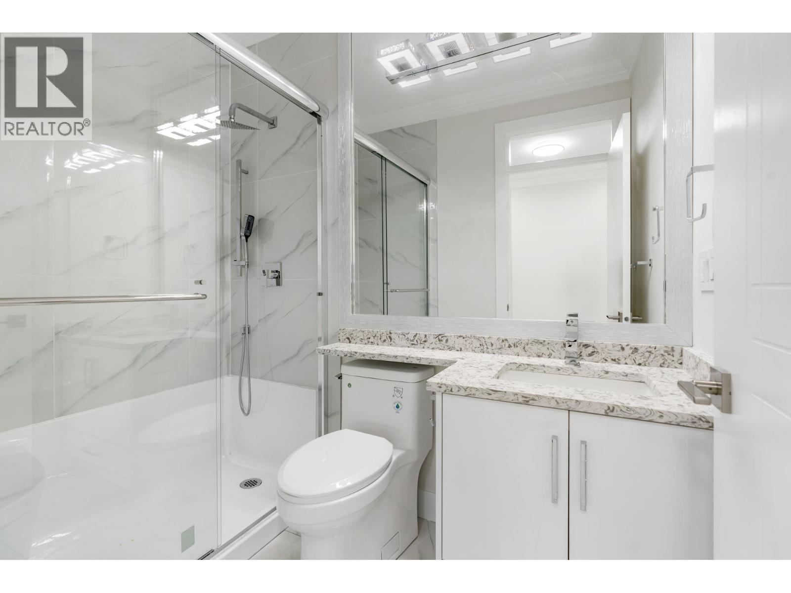 2 8464 15th Avenue, Burnaby, British Columbia  V3N 1Y2 - Photo 18 - R3103785