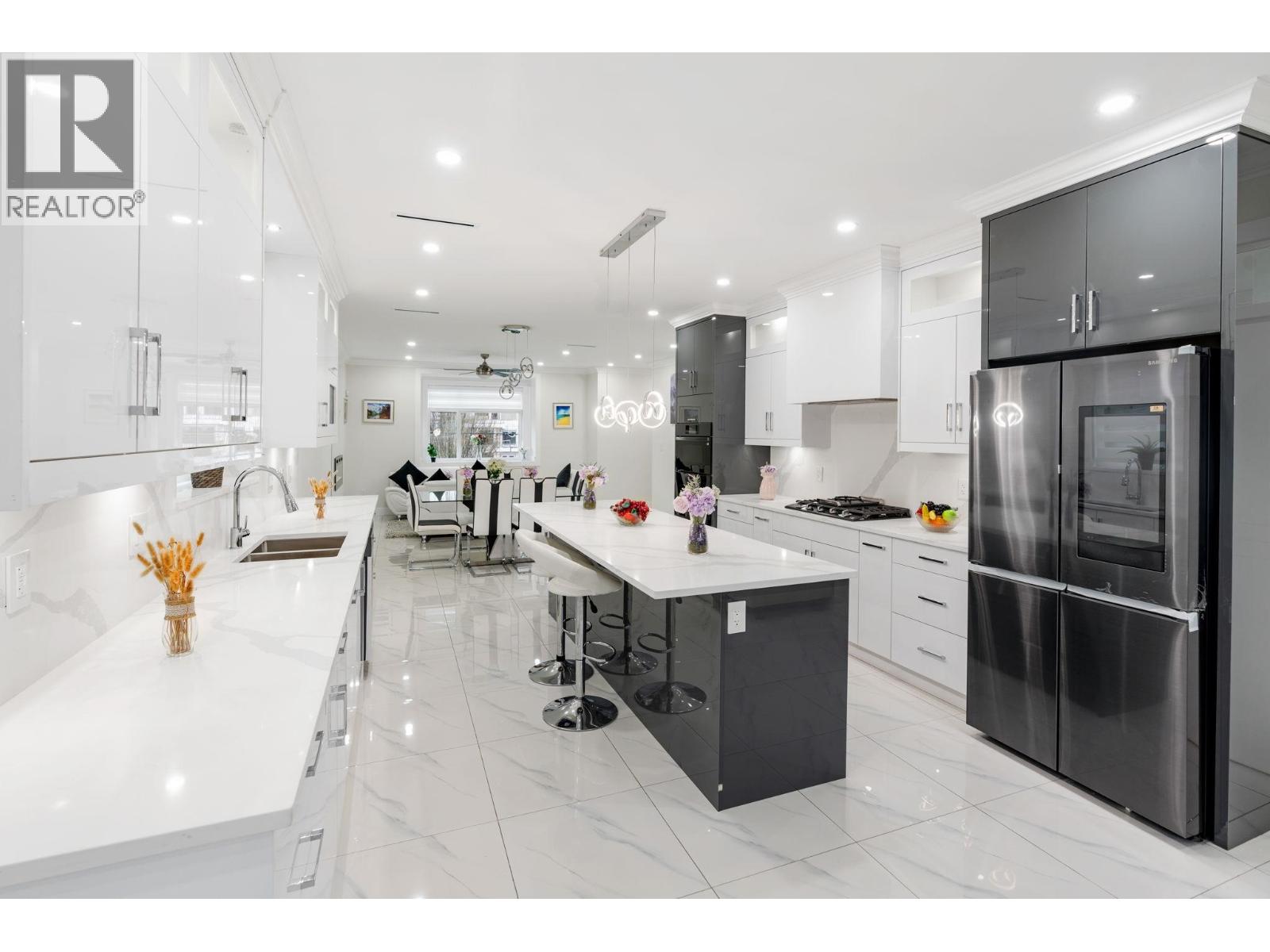 2 8464 15th Avenue, Burnaby, British Columbia  V3N 1Y2 - Photo 8 - R3103785