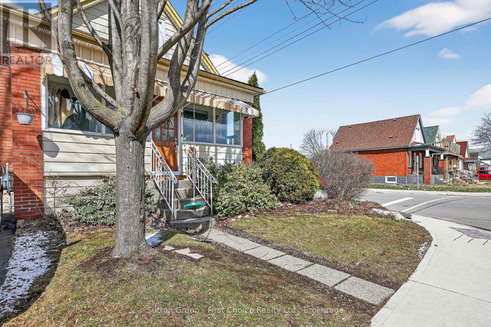 105 Barons Avenue N, Hamilton (Homeside), Ontario  L8H 5A5 - Photo 29 - X12929480