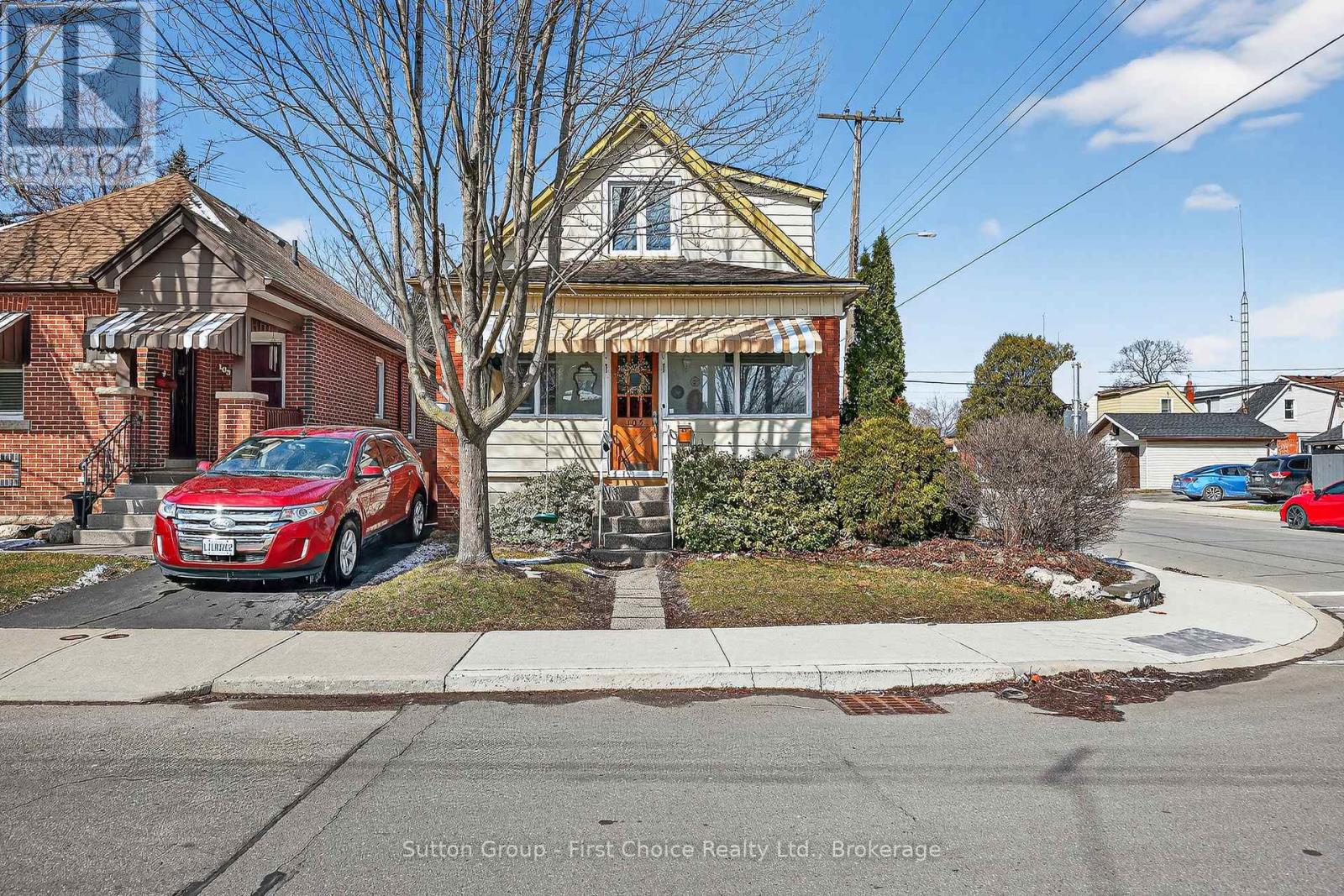 105 Barons Avenue N, Hamilton (Homeside), Ontario  L8H 5A5 - Photo 30 - X12929480