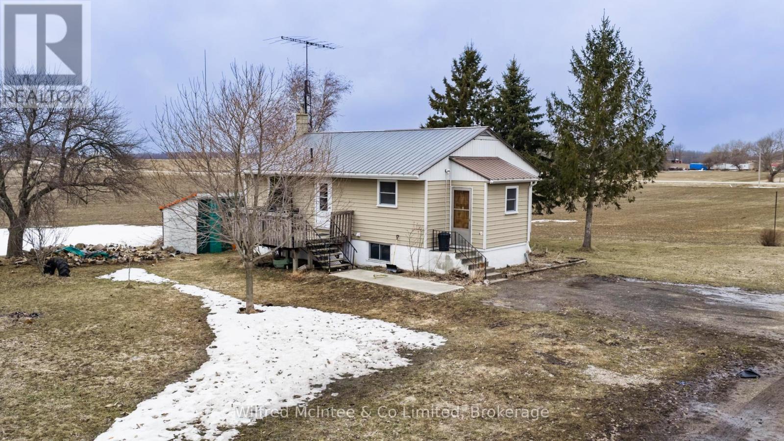 125 Bruce Road 6 Road, South Bruce, Ontario  N0G 2S0 - Photo 6 - X12929504