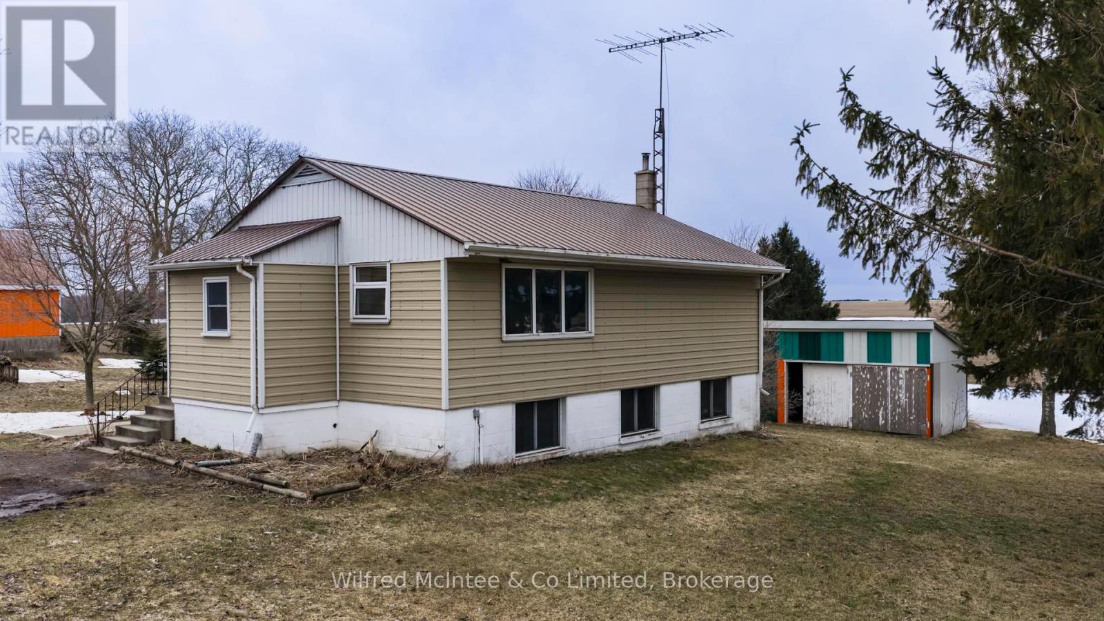 125 Bruce Road 6 Road, South Bruce, Ontario  N0G 2S0 - Photo 8 - X12929504
