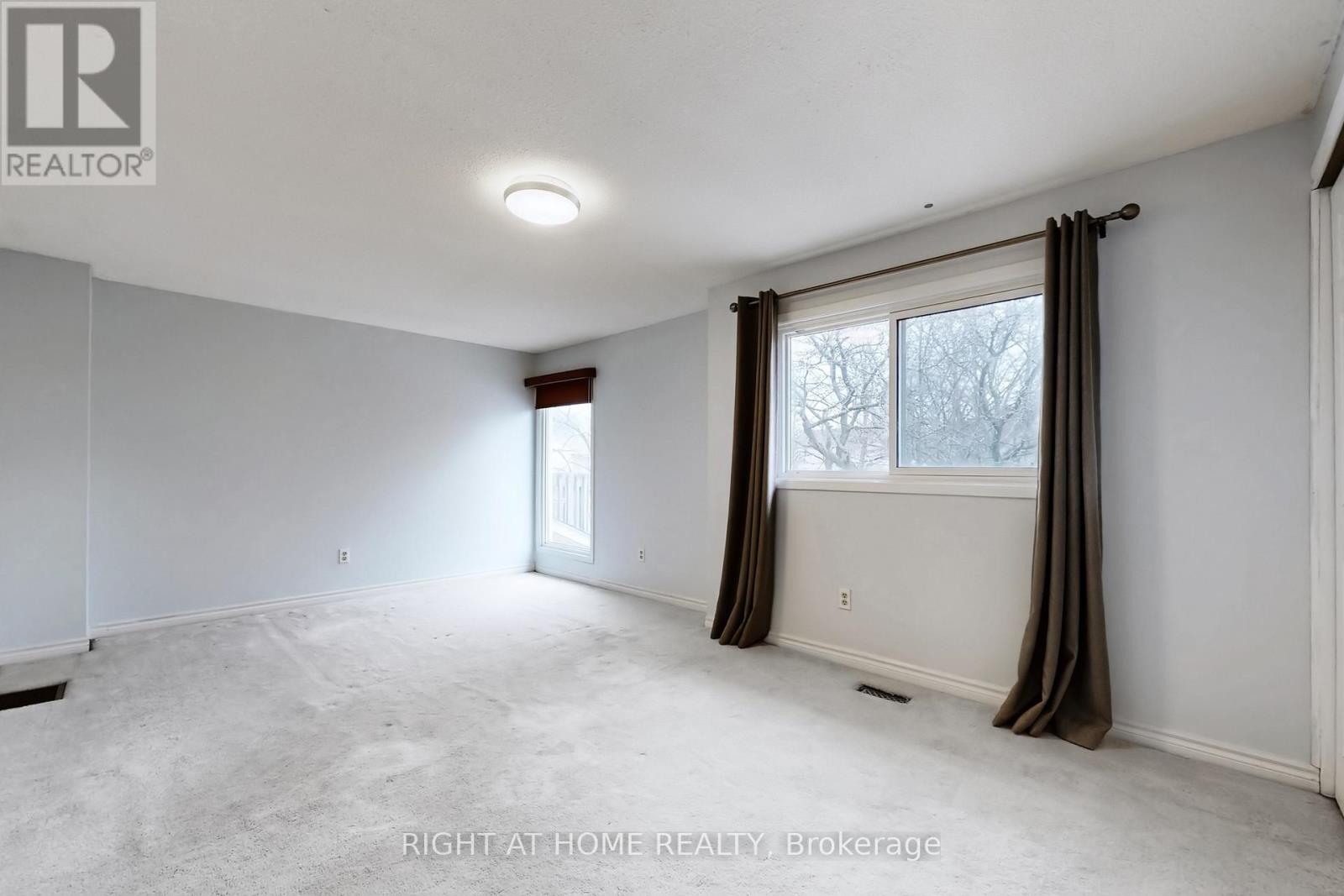 801 Edgehill Road N, Mississauga, Ontario  L5H 3Y2 - Photo 24 - W12854840