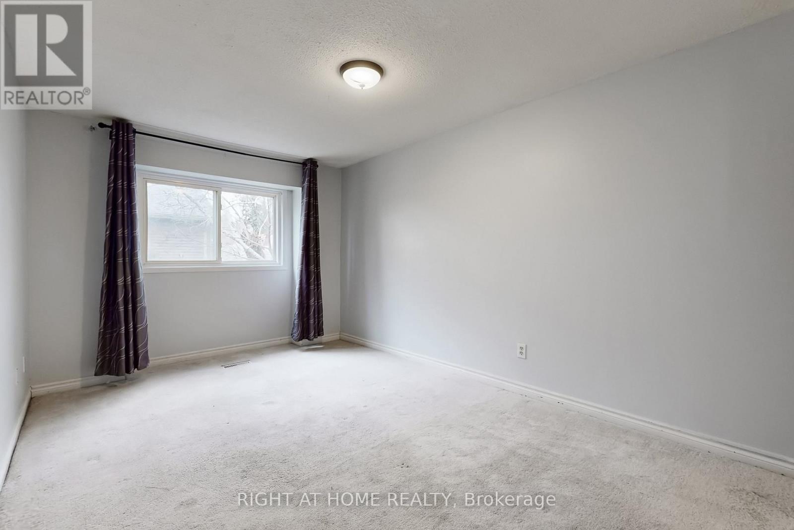 801 Edgehill Road N, Mississauga, Ontario  L5H 3Y2 - Photo 29 - W12854840