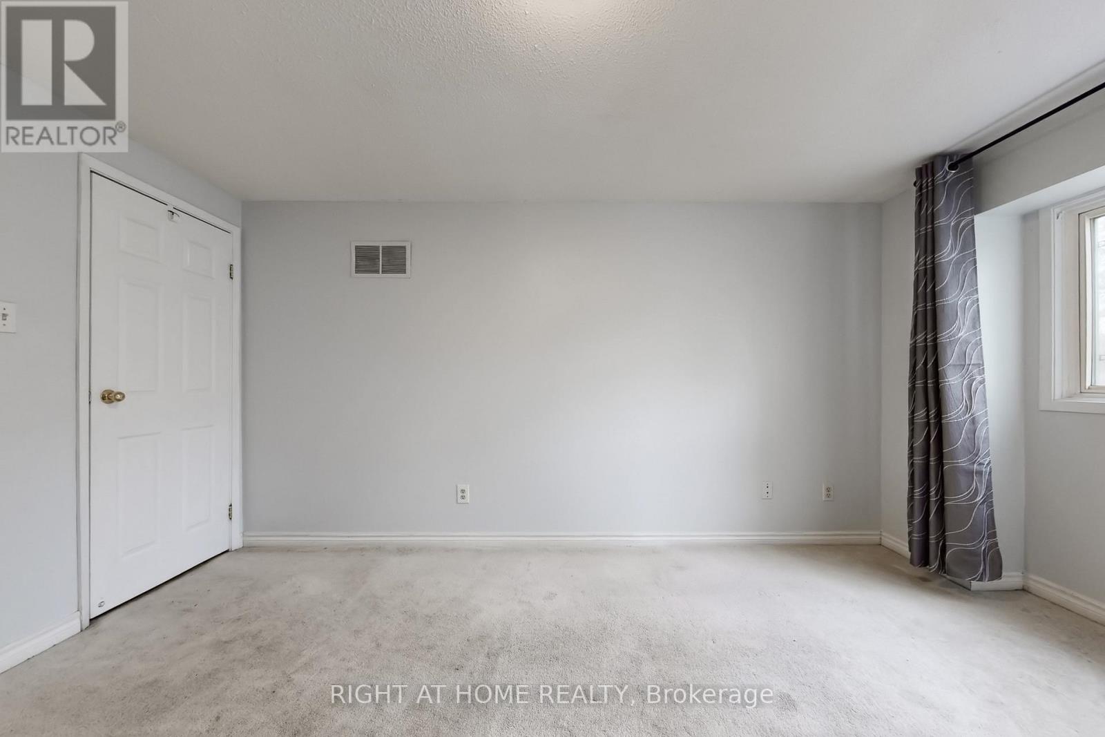 801 Edgehill Road N, Mississauga, Ontario  L5H 3Y2 - Photo 30 - W12854840