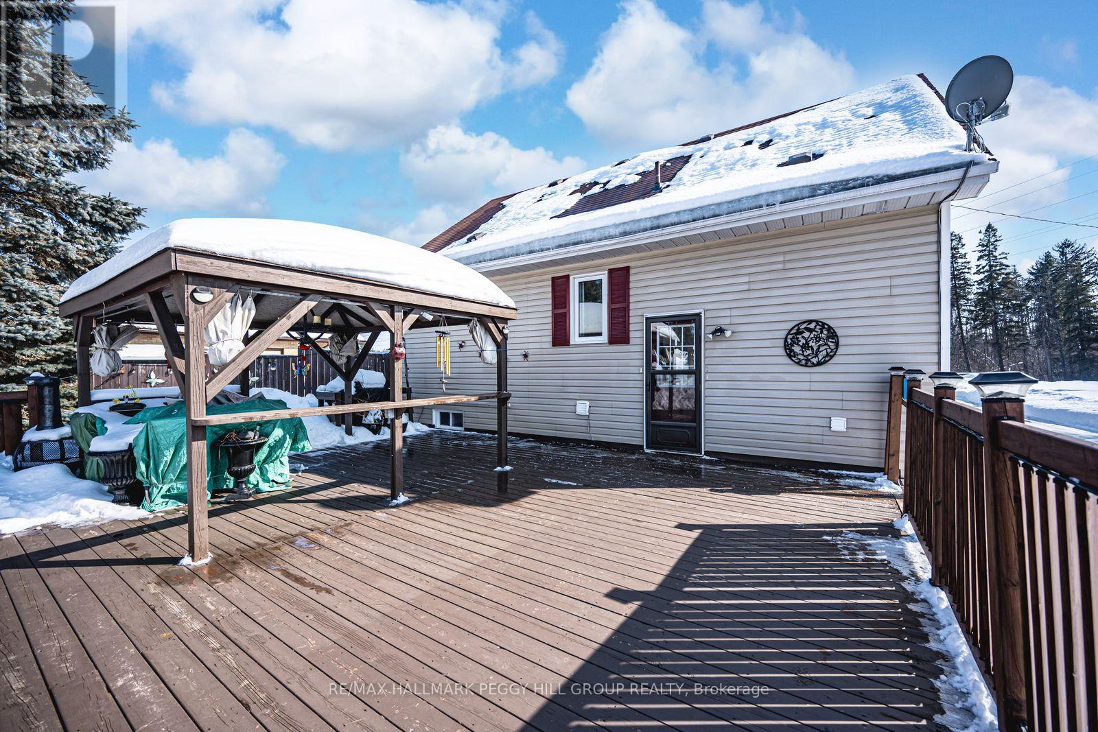 2290 11 Highway S, Oro-Medonte (Guthrie), Ontario  L0L 2L0 - Photo 13 - S12929572