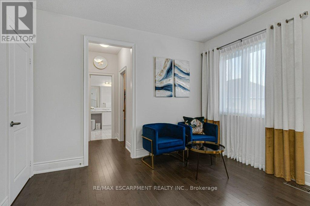 39 Avanti Crescent, Hamilton, Ontario  L8B 1W7 - Photo 17 - X12844432