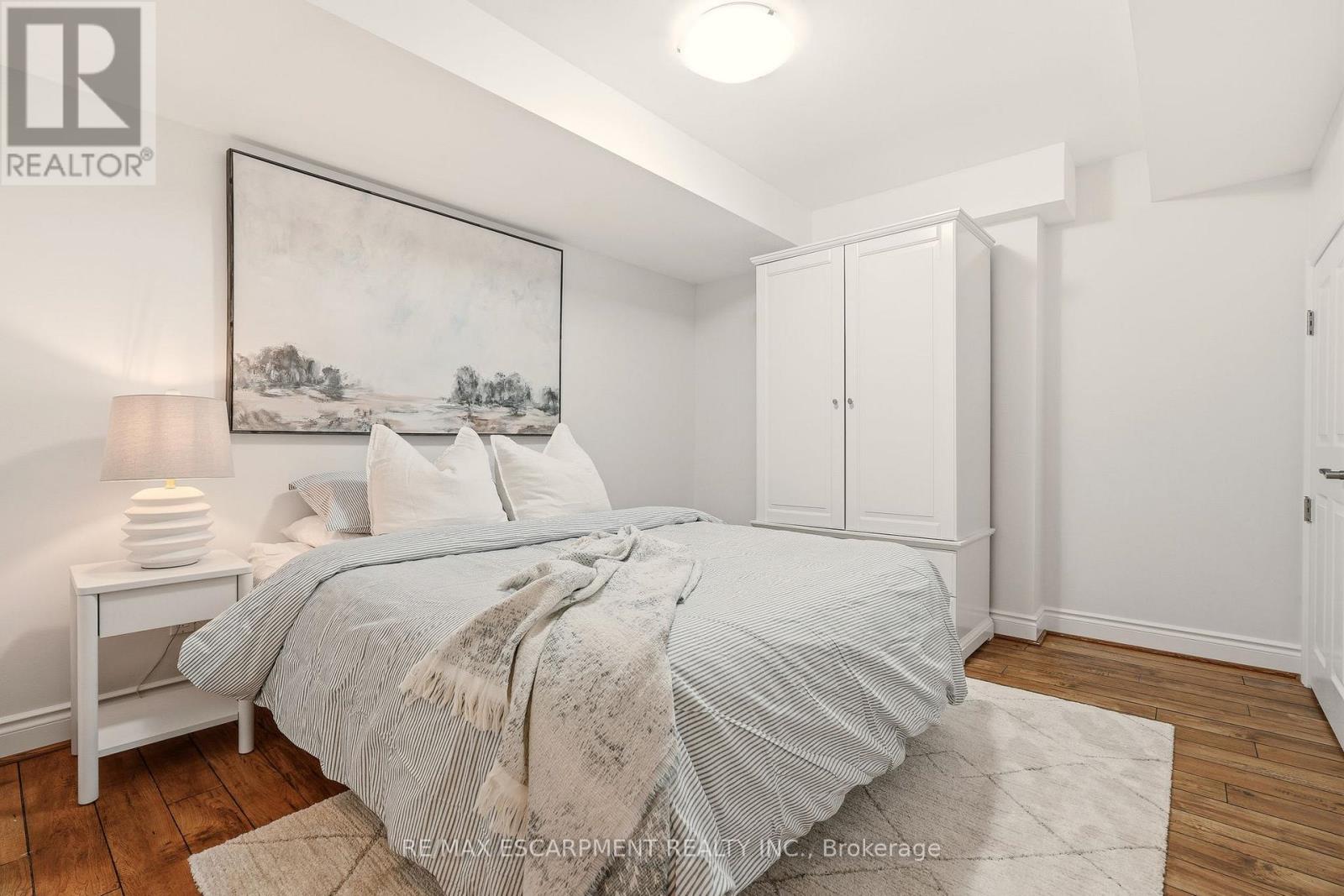 43 Maple Drive, Hamilton, Ontario  L8G 3C4 - Photo 39 - X12928790