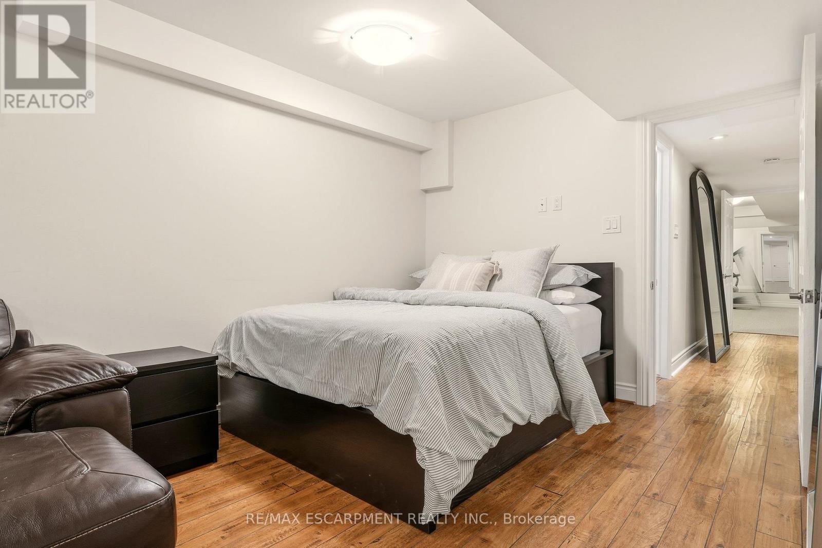 43 Maple Drive, Hamilton, Ontario  L8G 3C4 - Photo 40 - X12928790