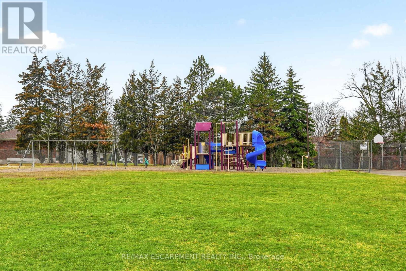 43 Maple Drive, Hamilton, Ontario  L8G 3C4 - Photo 49 - X12928790