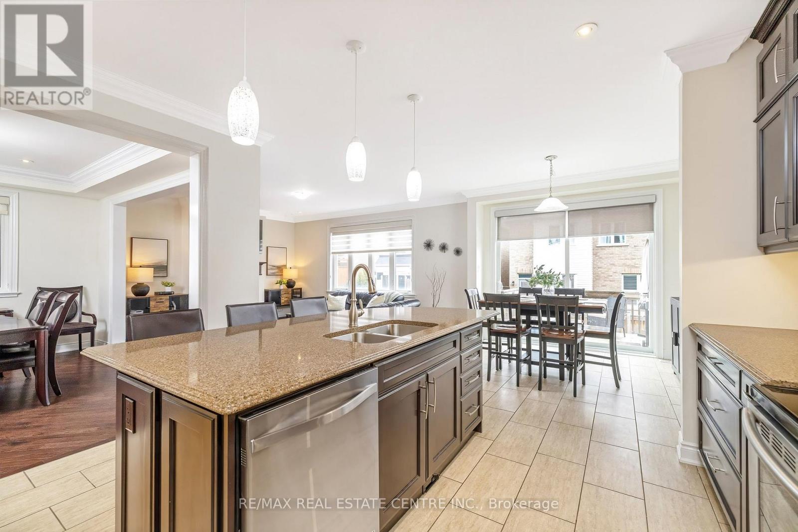 1399 Whitney Terrace, Milton, Ontario  L9E 0B7 - Photo 19 - W12929482