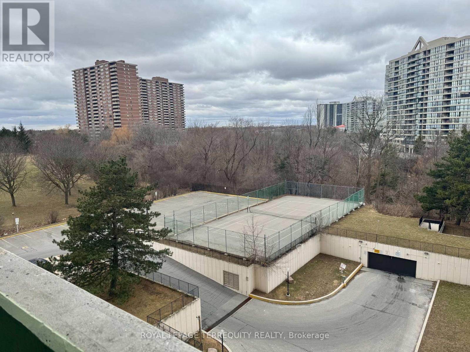 605 - 40 Panorama Court, Toronto, Ontario  M9V 4M1 - Photo 14 - W12929502