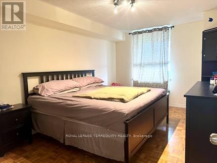 605 - 40 Panorama Court, Toronto, Ontario  M9V 4M1 - Photo 7 - W12929502