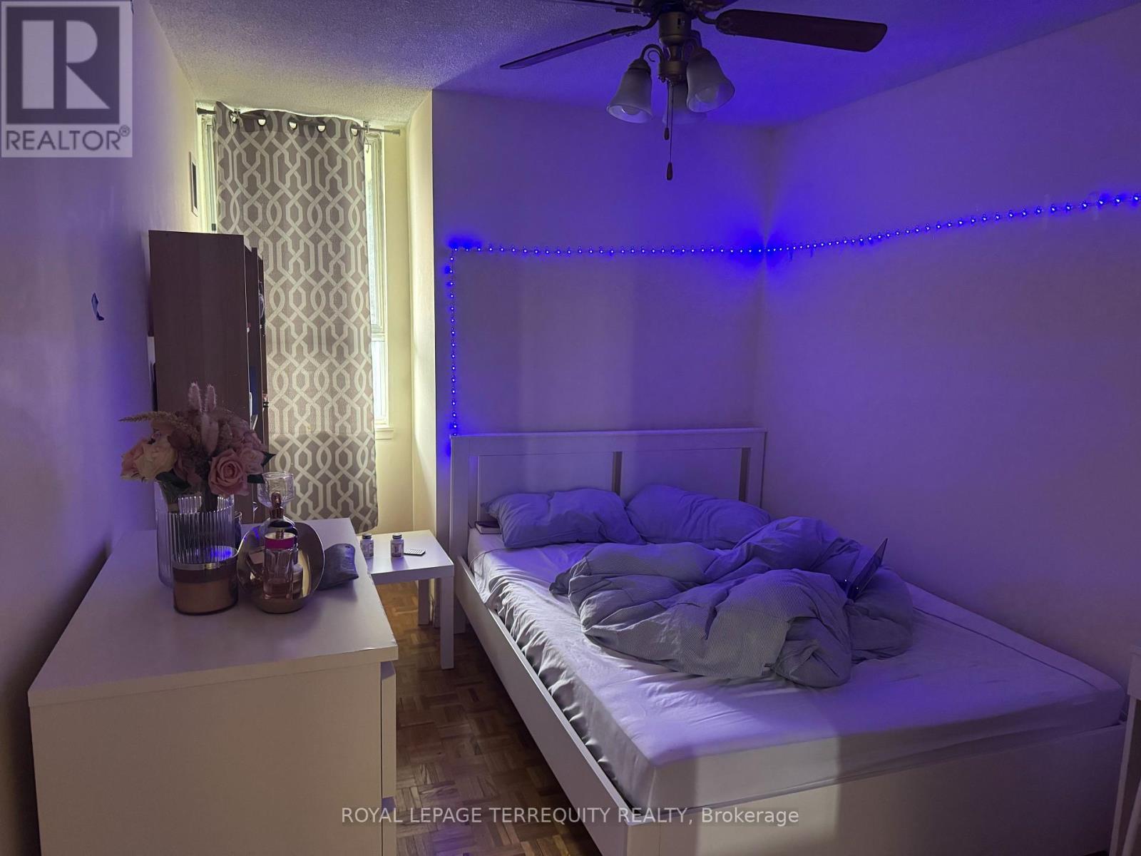 605 - 40 Panorama Court, Toronto, Ontario  M9V 4M1 - Photo 9 - W12929502