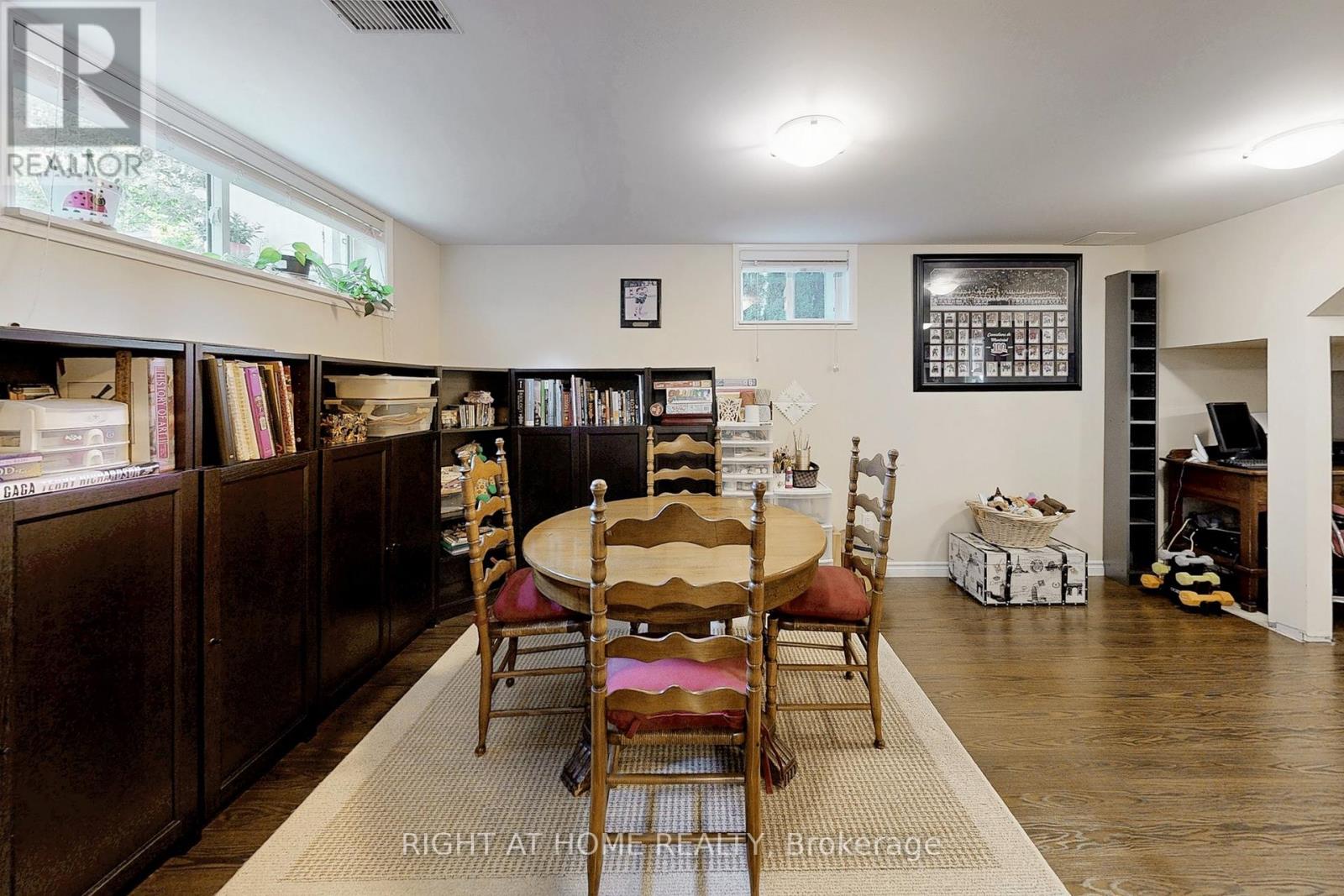 907 Fourth Street, Mississauga, Ontario  L5E 1J8 - Photo 30 - W12929516