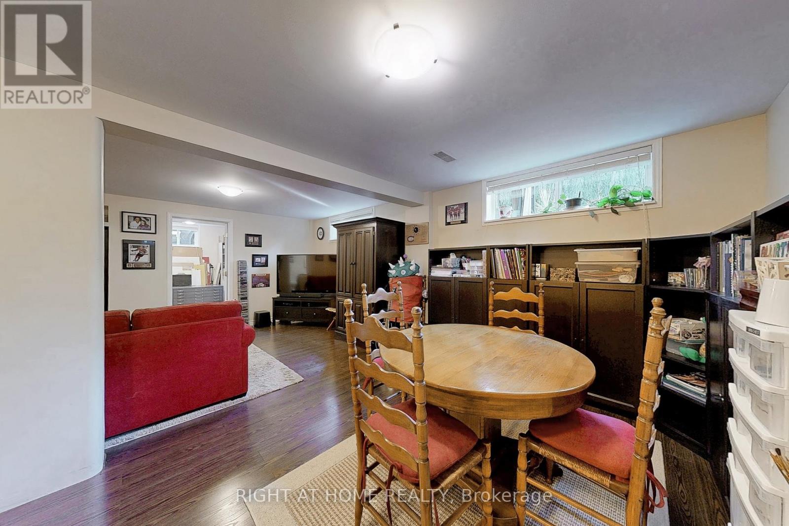 907 Fourth Street, Mississauga, Ontario  L5E 1J8 - Photo 31 - W12929516