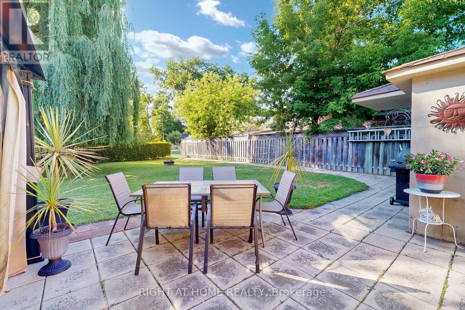 907 Fourth Street, Mississauga, Ontario  L5E 1J8 - Photo 38 - W12929516