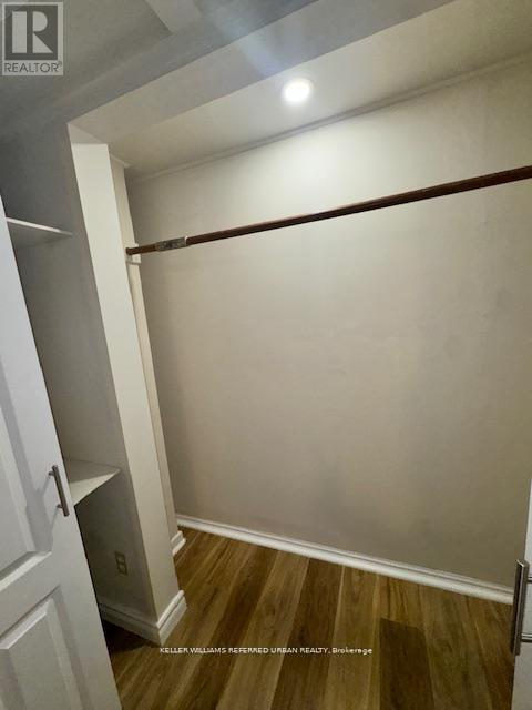 39 Franson Crescent, Toronto, Ontario  M9M 1T6 - Photo 10 - W12929522