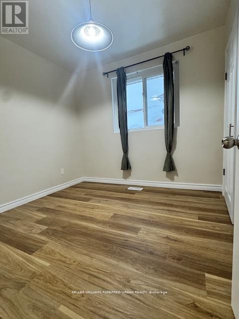 39 Franson Crescent, Toronto, Ontario  M9M 1T6 - Photo 9 - W12929522