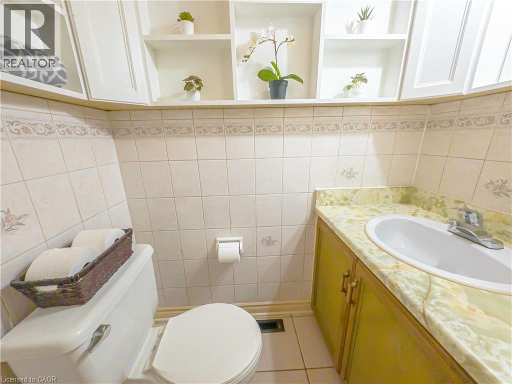 18 Barry Street Unit# 19, St. Catharines, Ontario  L2R 7J6 - Photo 20 - 40815693