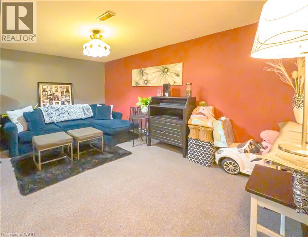 18 Barry Street Unit# 19, St. Catharines, Ontario  L2R 7J6 - Photo 34 - 40815693