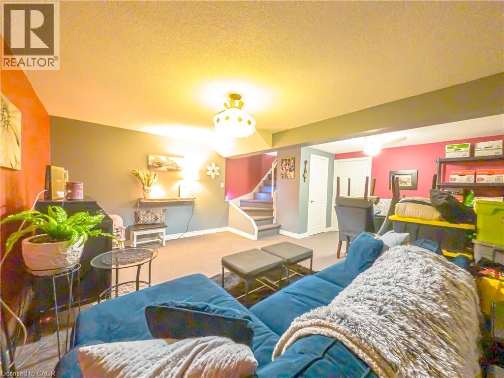 18 Barry Street Unit# 19, St. Catharines, Ontario  L2R 7J6 - Photo 36 - 40815693