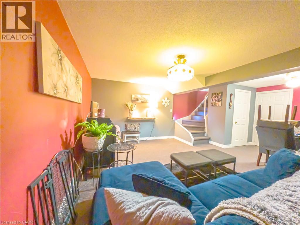 18 Barry Street Unit# 19, St. Catharines, Ontario  L2R 7J6 - Photo 37 - 40815693