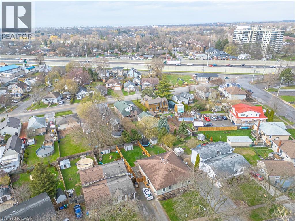 18 Barry Street Unit# 19, St. Catharines, Ontario  L2R 7J6 - Photo 47 - 40815693