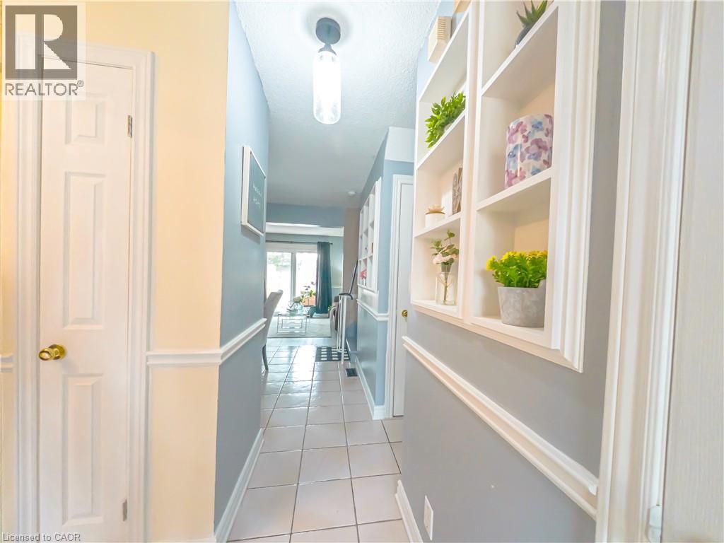 18 Barry Street Unit# 19, St. Catharines, Ontario  L2R 7J6 - Photo 5 - 40815693