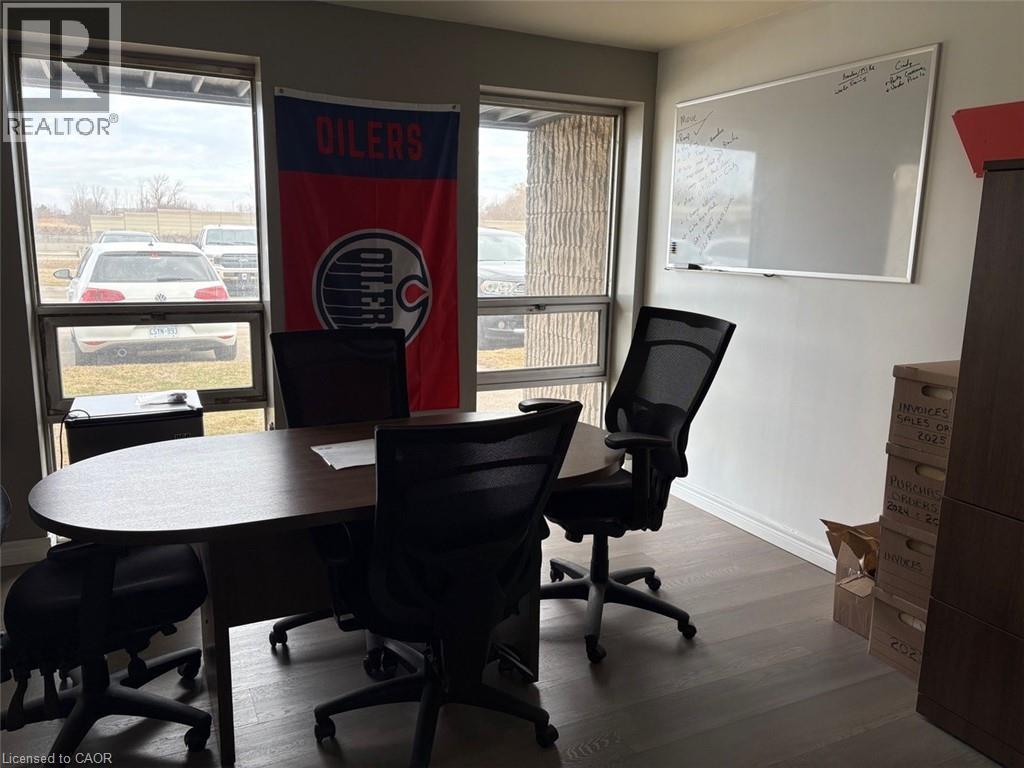 156 South Service Road, Hamilton, Ontario  L8E 3H6 - Photo 5 - 40813528