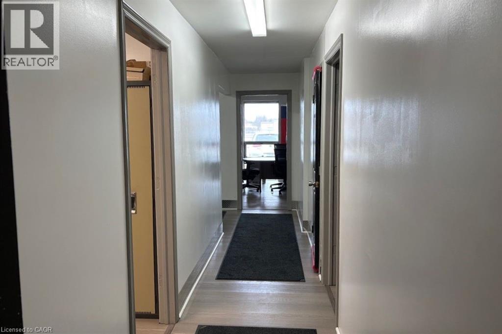 156 South Service Road, Hamilton, Ontario  L8E 3H6 - Photo 7 - 40813528