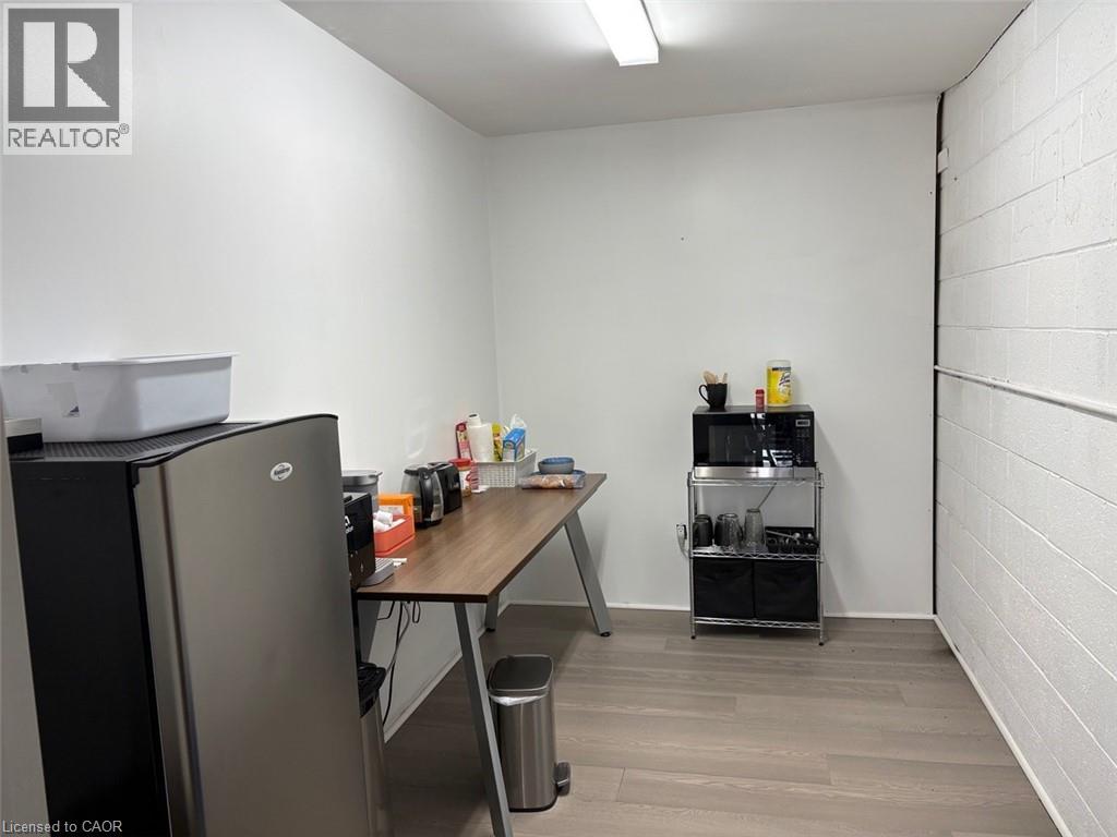 156 South Service Road, Hamilton, Ontario  L8E 3H6 - Photo 8 - 40813528