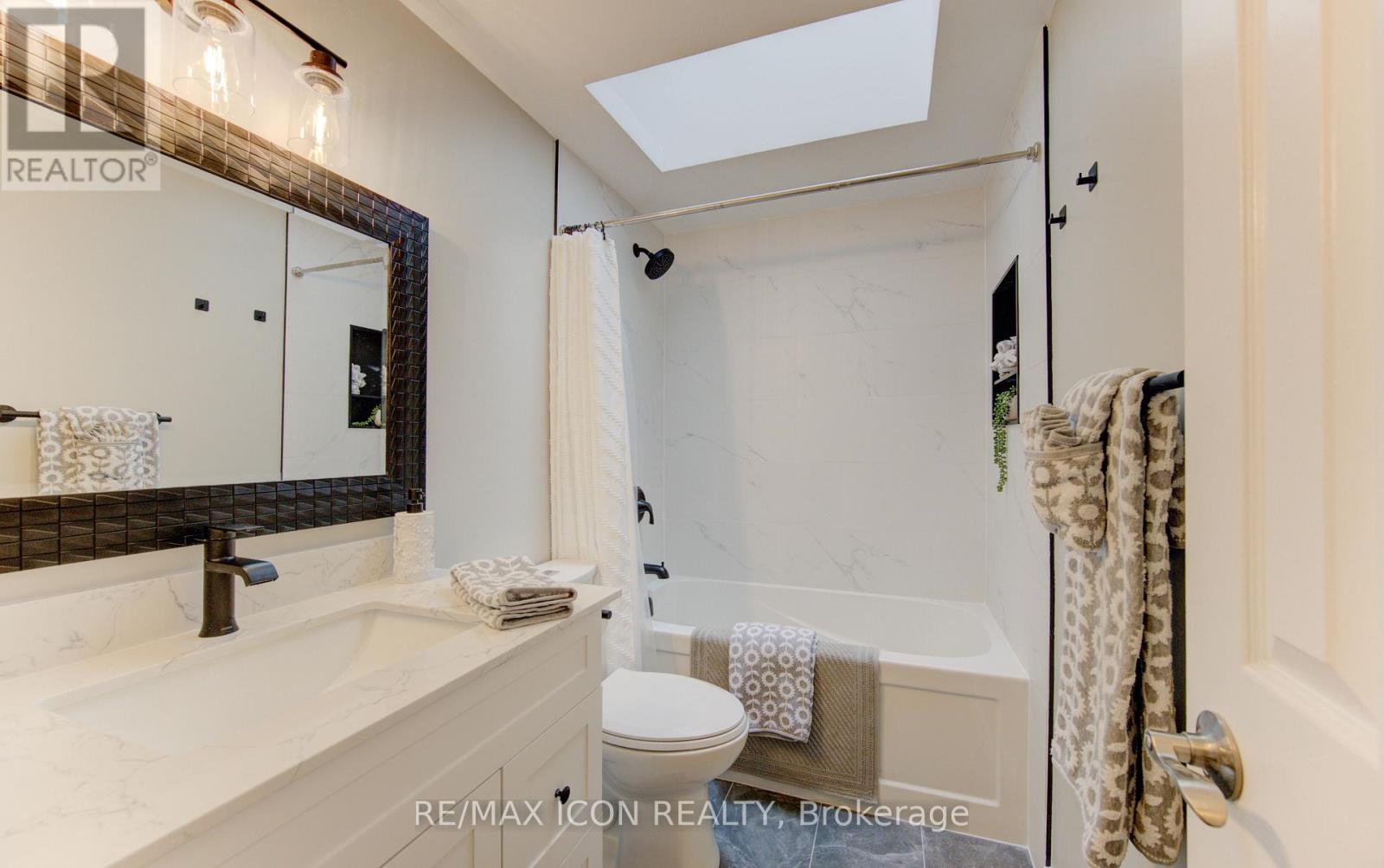 113 Anvil Street, Kitchener, Ontario  N2P 1Y1 - Photo 34 - X12929496