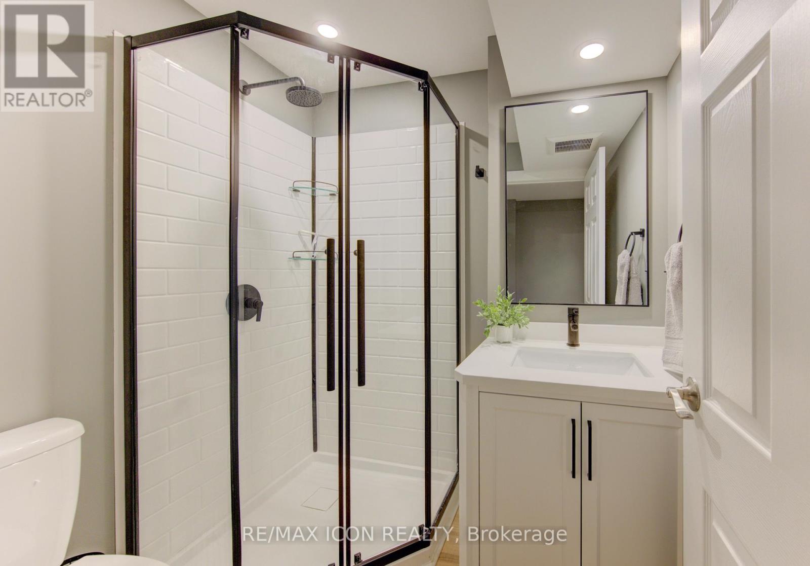 113 Anvil Street, Kitchener, Ontario  N2P 1Y1 - Photo 39 - X12929496